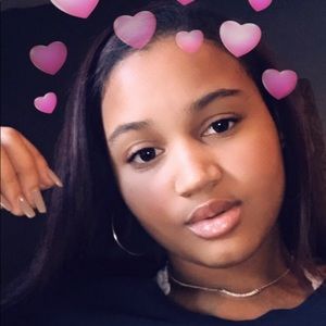 Meet your Posher, Jasmine